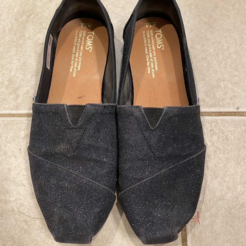 Tom’s Classic Slip On Black Glitter size 7.5
